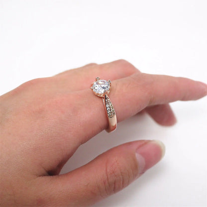 Travel Four-Prong Ring, Diamond Ring, Zircon Ring