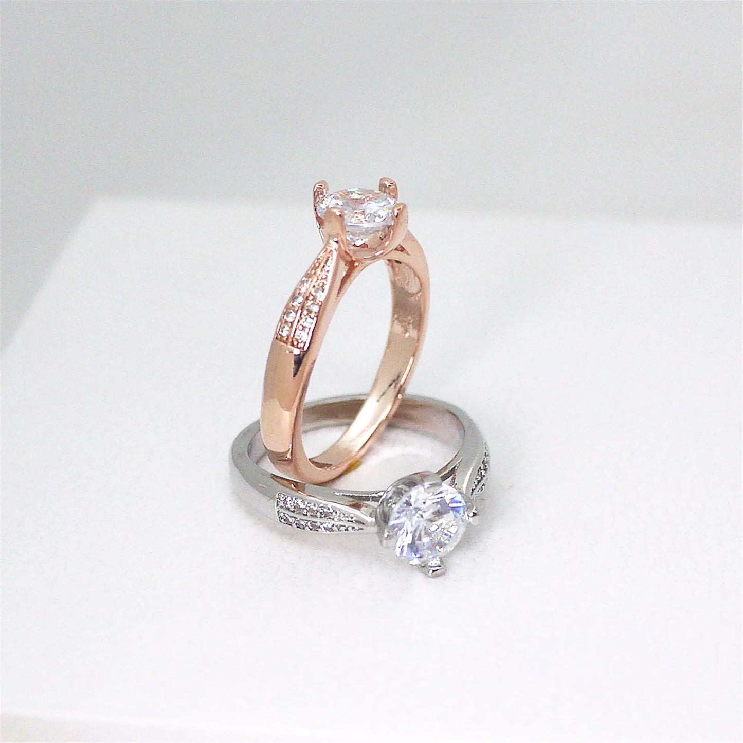 Travel Four-Prong Ring, Diamond Ring, Zircon Ring